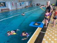 Předposlední plavecký výcvik Koťátek