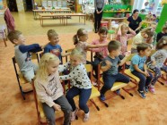 Divadlo Jojo "Pohádky ze psí boudy"