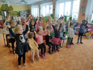 Divadlo "O nezbedných kůzlátkách"