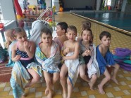 První plavecká lekce