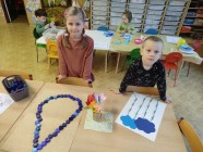 Holka modrooká, nesedávej u potoka...