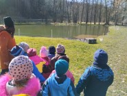 Holka modrooká, nesedávej u potoka...