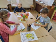 Blíží se Velikonoce a školáci se připravují do školy