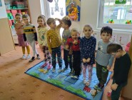 Blíží se Velikonoce a školáci se připravují do školy