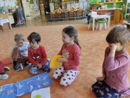 Jen si, děti, všimněte 2