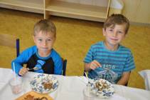 Narozeninová oslava (červenec, srpen, září)