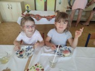 Narozeninová oslava (červenec, srpen, září)