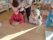 Ovocný salát a sušení jablek u Myšek