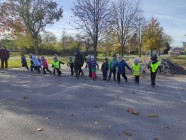 Hlava, ramena, kolena