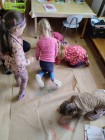 Hlava, ramena, kolena